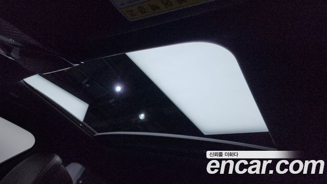 BMW 7-Series 2017 — photo 20