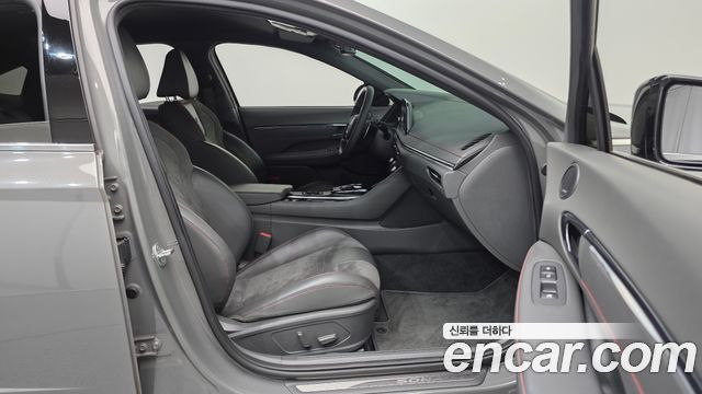 Hyundai Sonata 2021 — photo 17