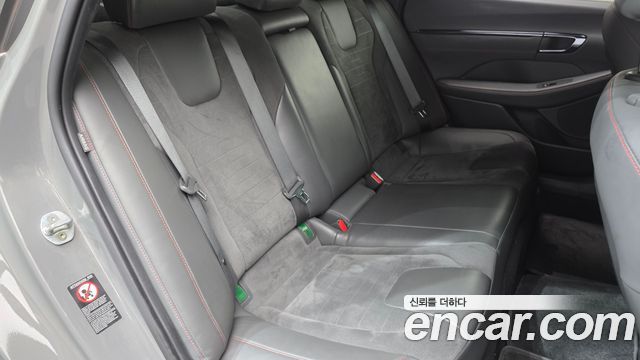 Hyundai Sonata 2021 — photo 16