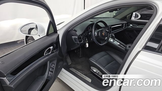 Porsche Panamera 2014 — photo 10