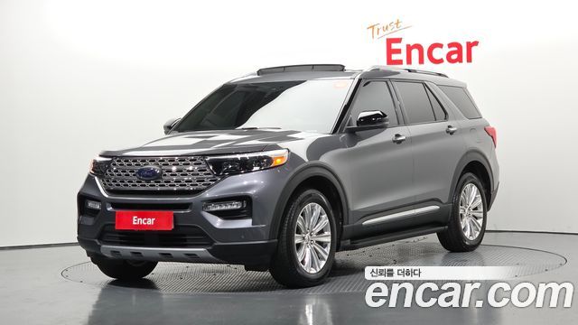 Ford Explorer 2021 — photo 1