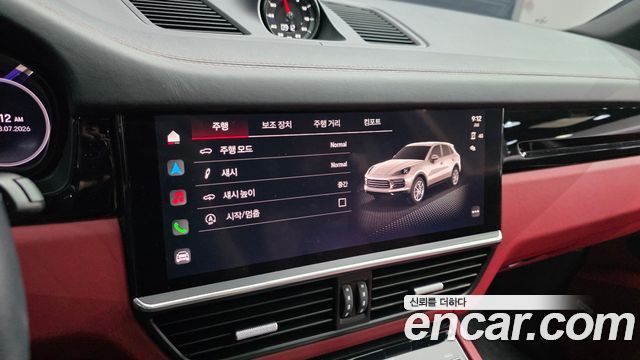 Porsche Cayenne 2022 — photo 22