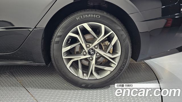 Hyundai Sonata 2022 — photo 7