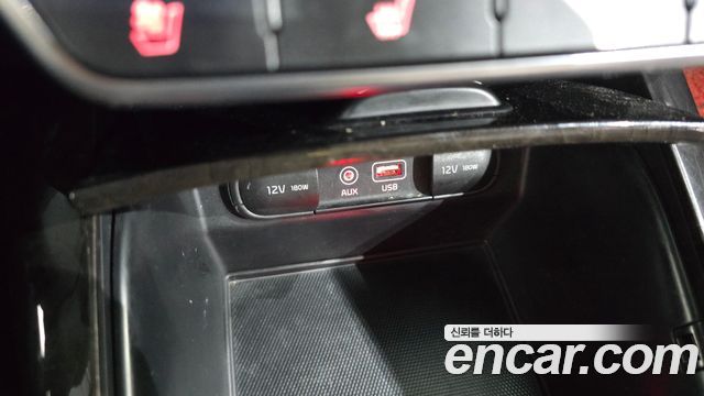 Kia Sorento 2017 — photo 13