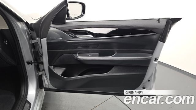 BMW Gran Turismo 2020 — photo 15