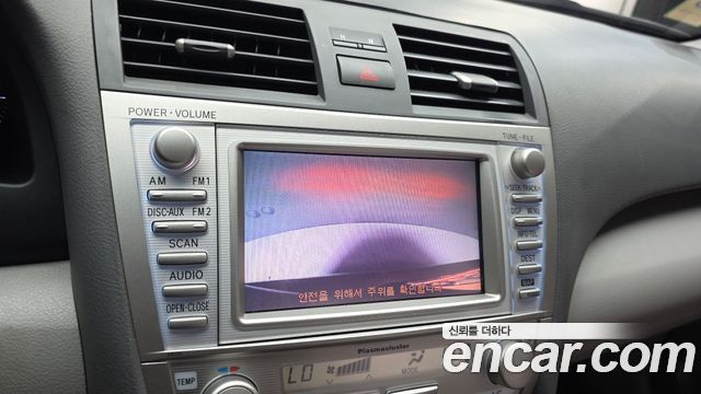 Toyota Camry 2010 — photo 15