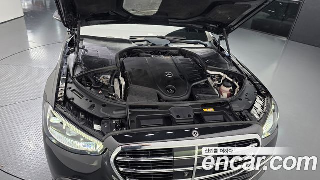 Mercedes-Benz S-Class 2022 — photo 6