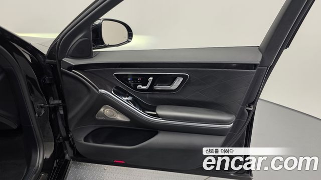 Mercedes-Benz S-Class 2022 — photo 15