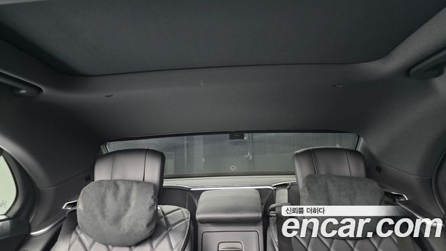 Mercedes-Benz S-Class 2022 — photo 33