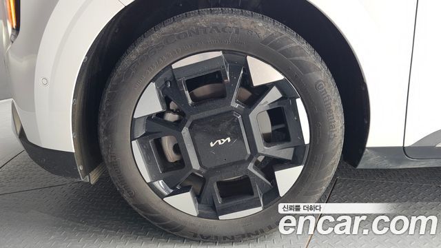 Kia Canival 2024 — photo 5