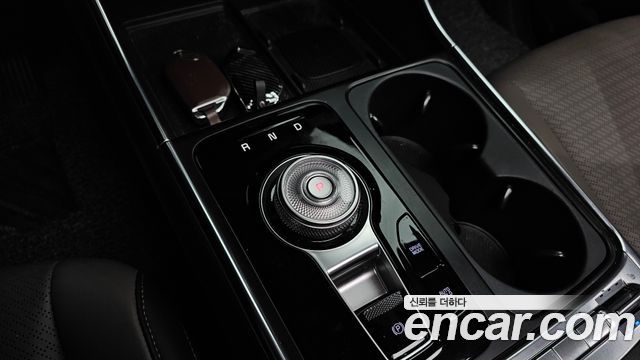 Kia Canival 2024 — photo 12