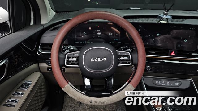 Kia Canival 2024 — photo 19