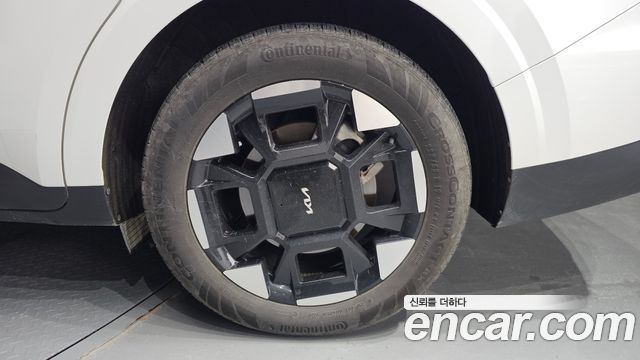 Kia Canival 2024 — photo 7