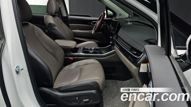 Kia Canival 2024 — photo 16