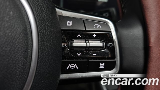 Kia Canival 2024 — photo 35