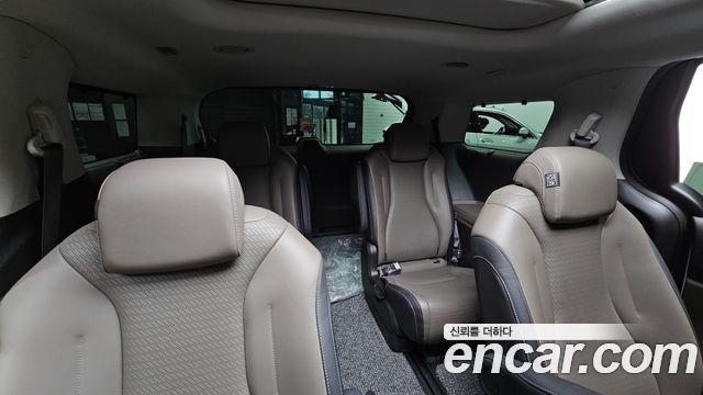 Kia Canival 2024 — photo 43