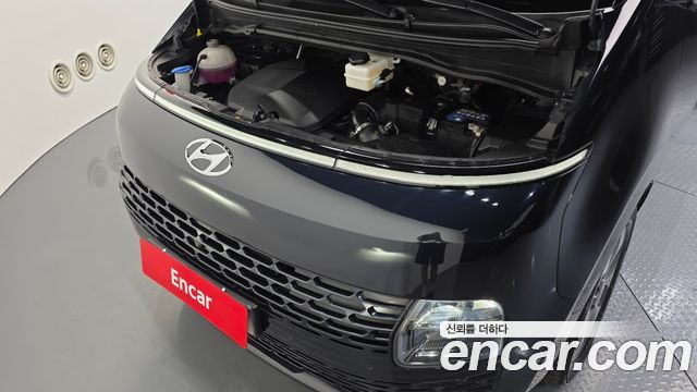 Hyundai Staria 2022 — photo 6