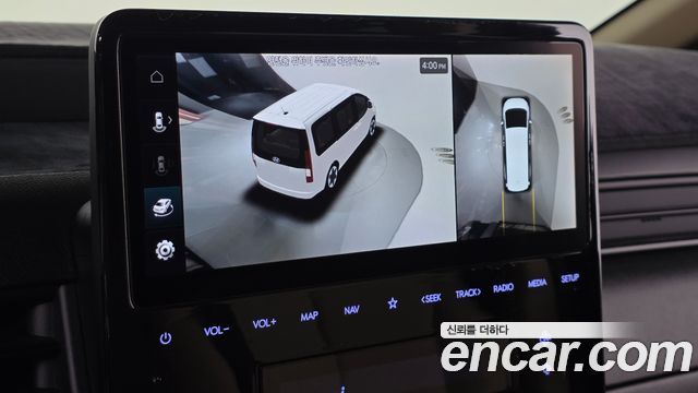 Hyundai Staria 2022 — photo 14