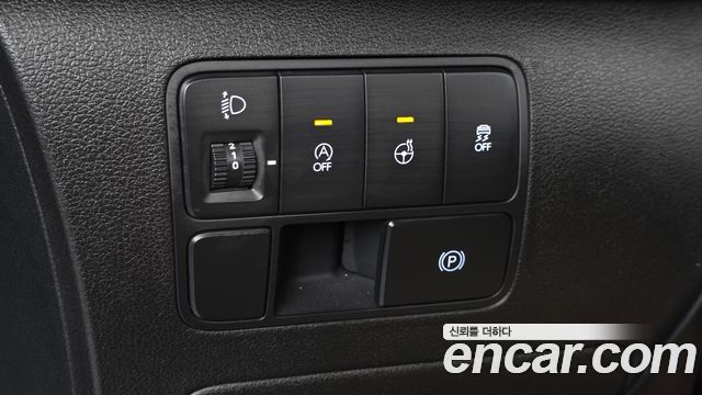 Hyundai Staria 2022 — photo 18