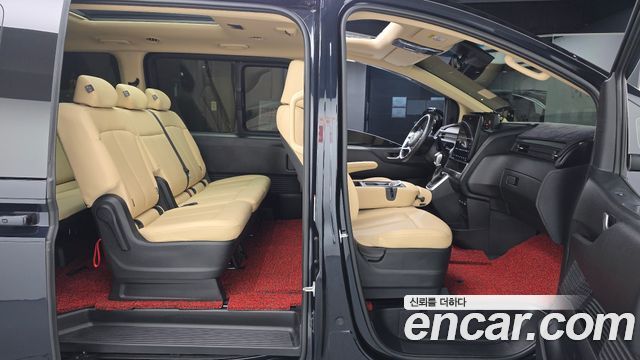 Hyundai Staria 2022 — photo 19