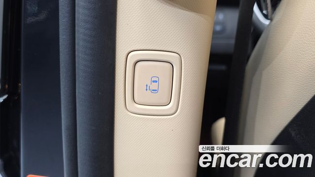 Hyundai Staria 2022 — photo 20