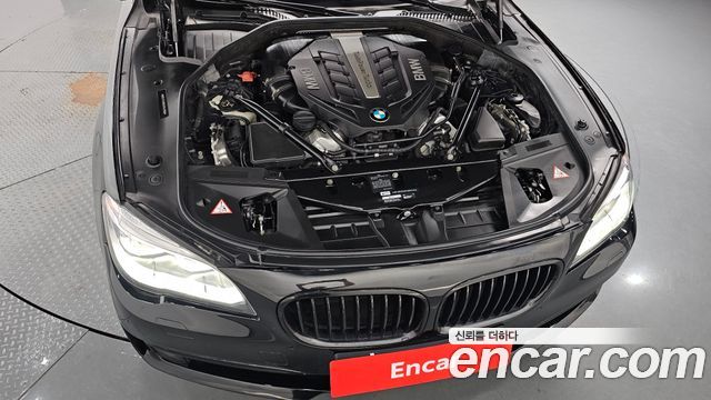 BMW 7-Series 2014 — photo 6
