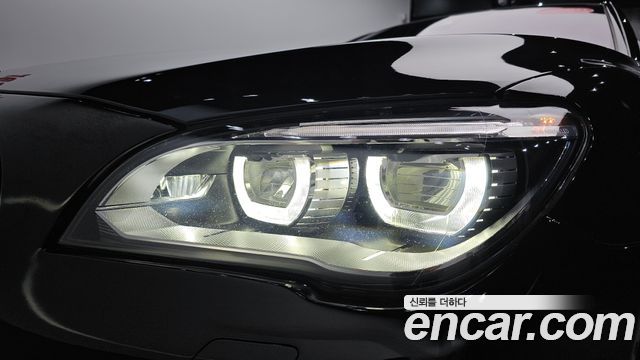 BMW 7-Series 2014 — photo 8