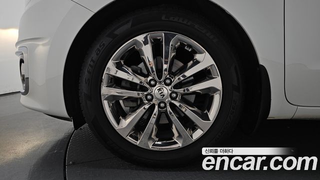 Kia Canival 2017 — photo 5