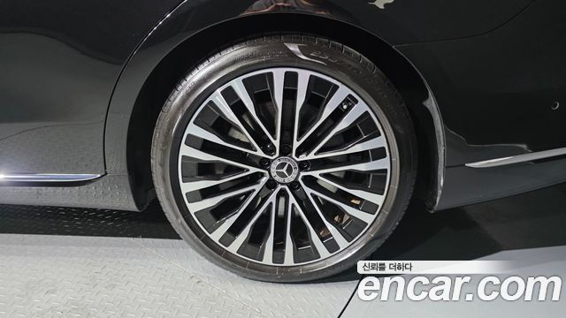 Mercedes-Benz S-Class 2021 — photo 7