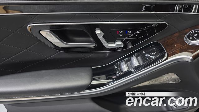 Mercedes-Benz S-Class 2021 — photo 14