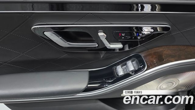 Mercedes-Benz S-Class 2021 — photo 15