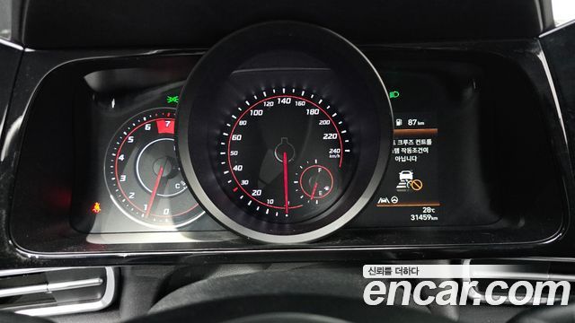 Hyundai AVANTE 2023 — photo 8