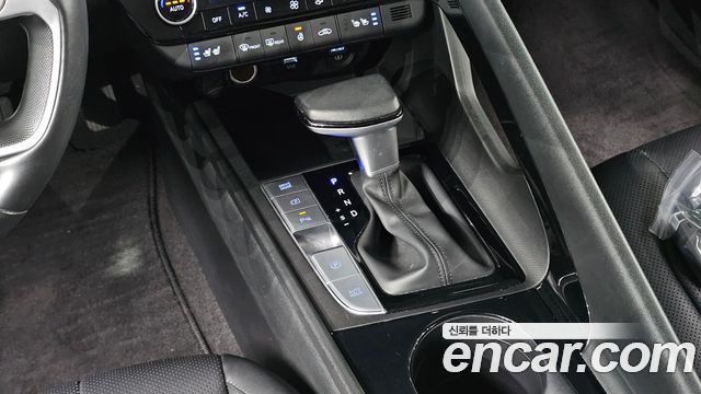 Hyundai AVANTE 2023 — photo 9