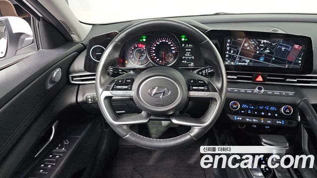 Hyundai AVANTE 2023 — photo 13