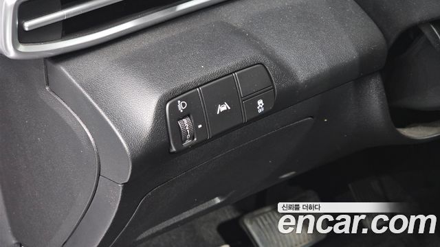 Hyundai AVANTE 2023 — photo 14