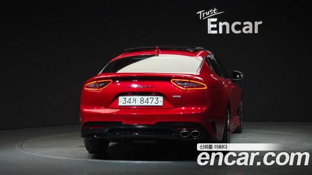 Kia Stinger 2018 — photo 4