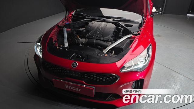 Kia Stinger 2018 — photo 6