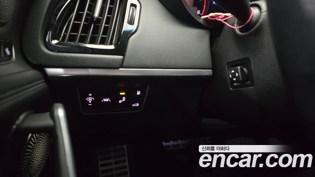Kia Stinger 2018 — photo 29