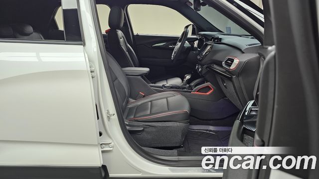 ChevroletGMDaewoo Trailblazer 2023 — photo 16