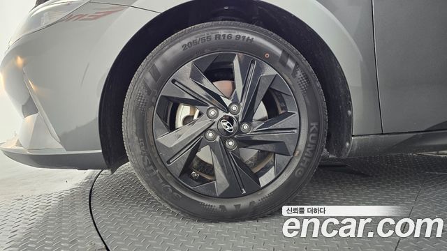 Hyundai AVANTE 2023 — photo 5