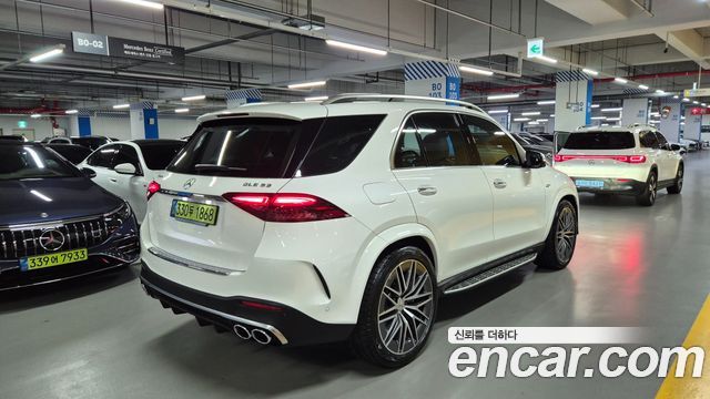 Mercedes-Benz GLE-Class 2025 — photo 4