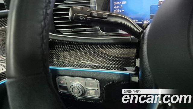 Mercedes-Benz GLE-Class 2025 — photo 12