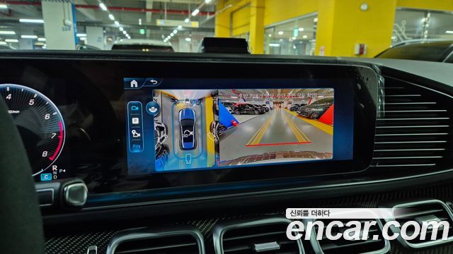 Mercedes-Benz GLE-Class 2025 — photo 18