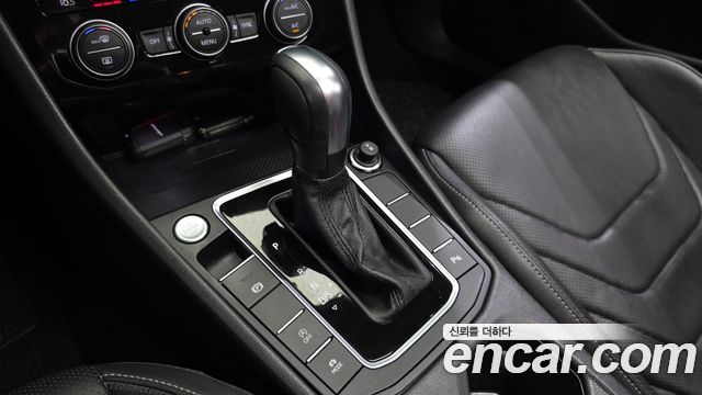 Volkswagen Jetta 2020 — photo 12