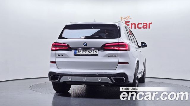 BMW X5 2021 — photo 4