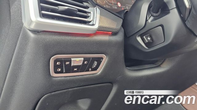 BMW X5 2021 — photo 22