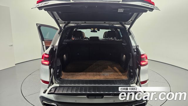 BMW X5 2021 — photo 30