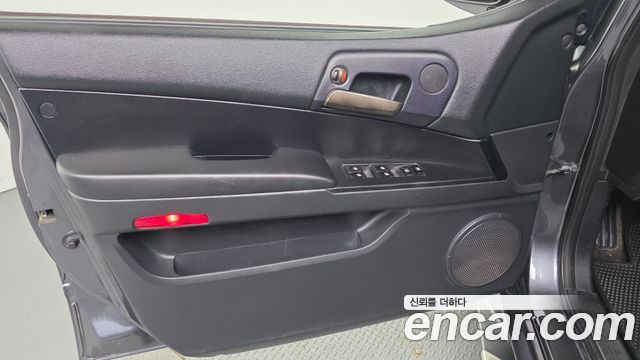 KG Mobility KORANDO 2014 — photo 14