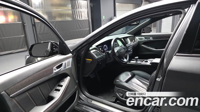 Genesis G80 2017 — photo 10