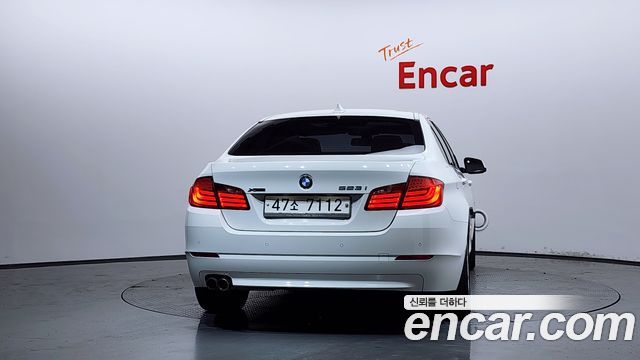 BMW 5-Series 2013 — photo 4